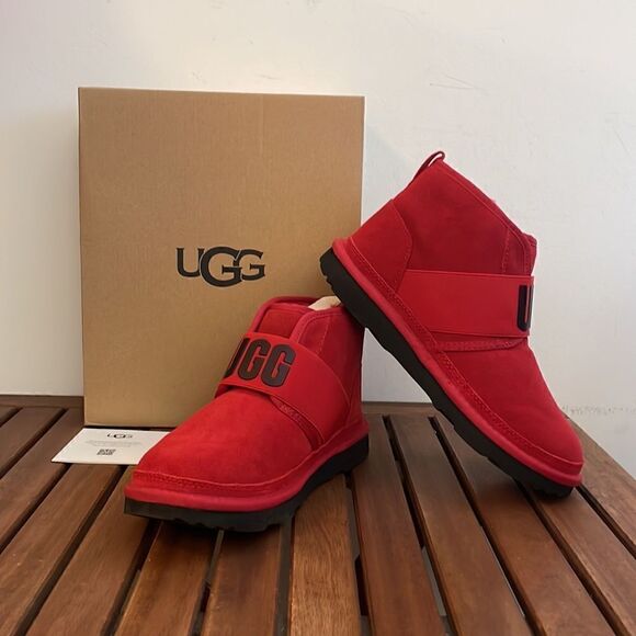 UGG Kid Neumel II Graphic Boots Red US Big Kid 5 Y/UK 4/EU 37 - Picture 3 of 15
